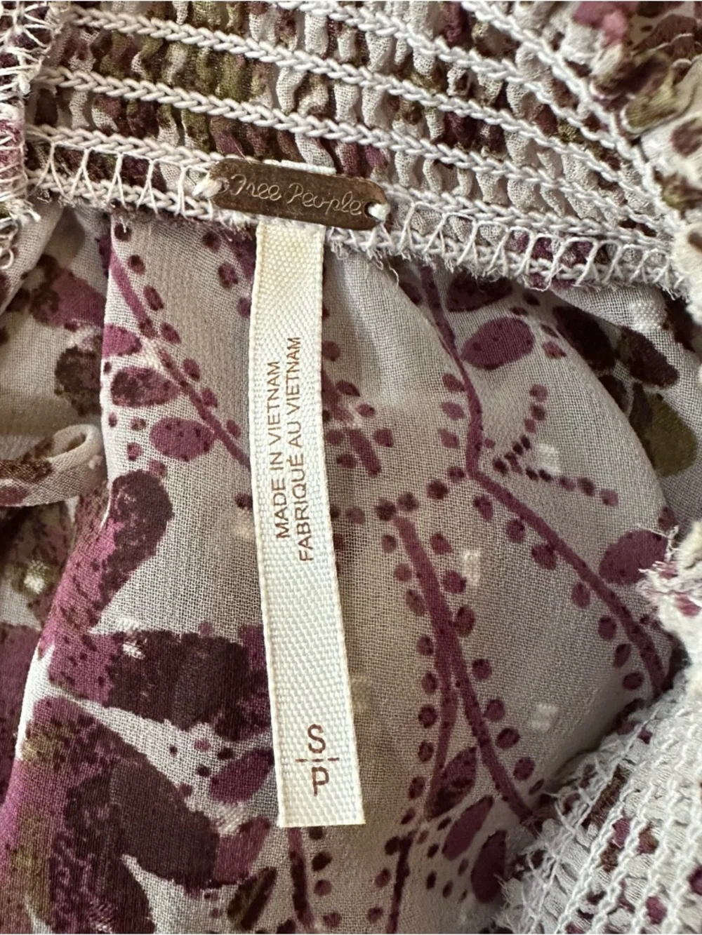 Free People Clarissa Printed Top – Lilac Grey Combo – Size Medium